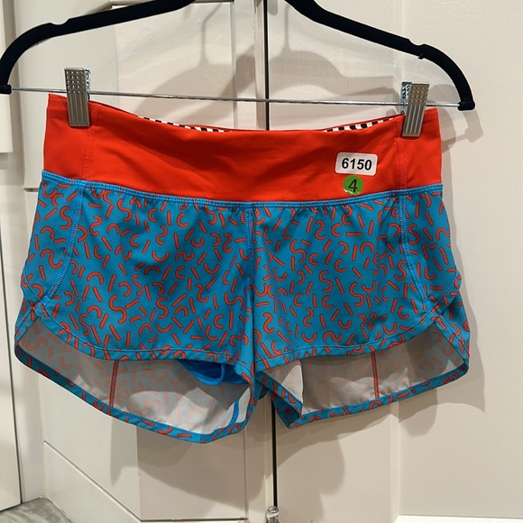 (6150) Lululemon Speed Short 2015 Seawheeze - Turquoise with Red Squiggles - Picture 4 of 8